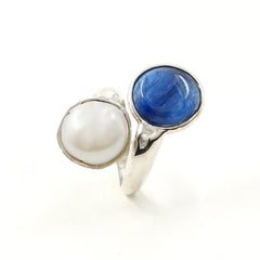 Pearl and kyanite ring